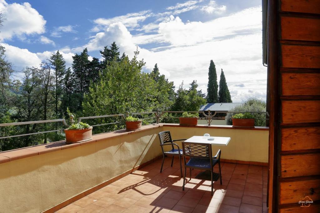 Villa Del Parco In Tuscany San Baronto Luaran gambar